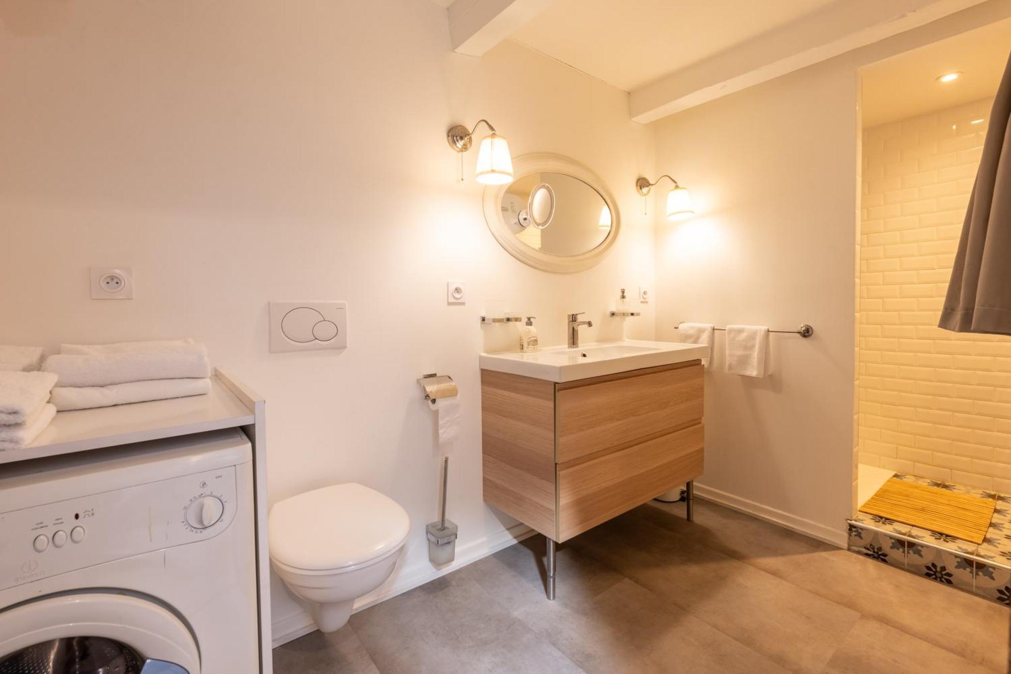 Sous Les Toits D'Annecy, Un Appartement Irresistible Pour 1 A 6 Personnes En Plein Coeur De Ville Экстерьер фото